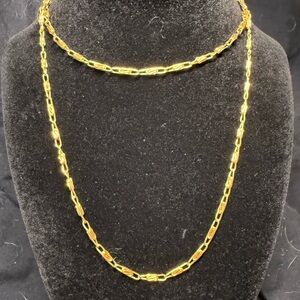 Elegant Gold Chain Necklace